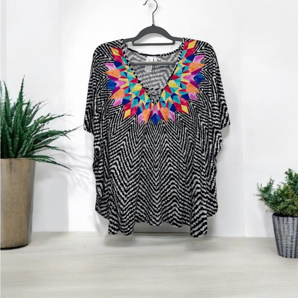 Bar III Women's Swimsuit Cover-Up Large Feathered Daze Black White Caftan Tunic